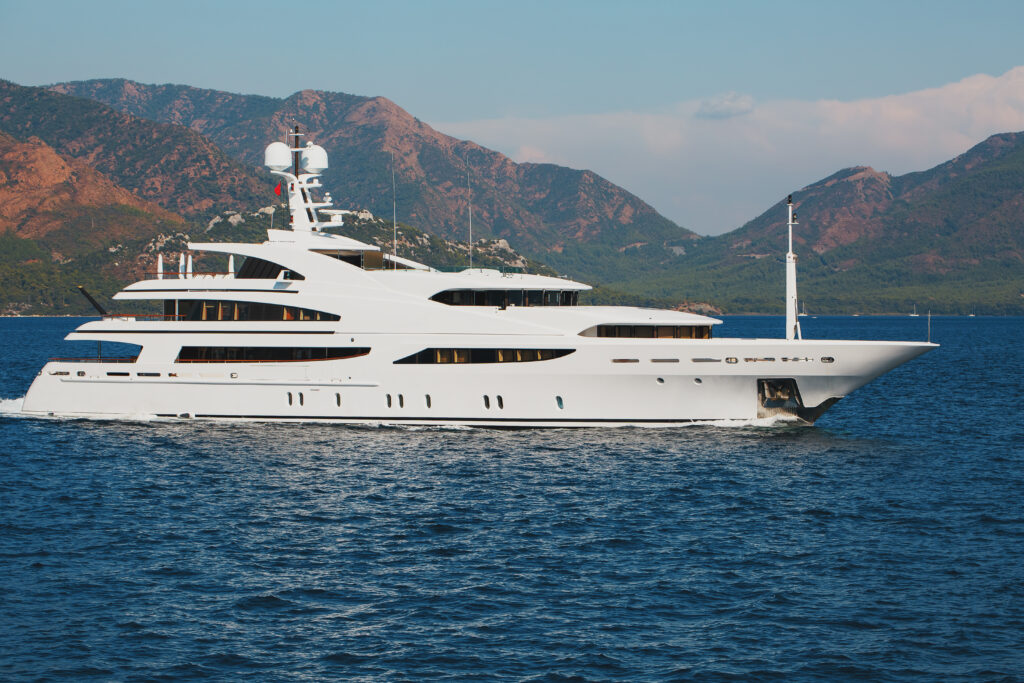 Image of a massive yacht at sea - How big is a Yacht?